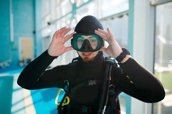 Quels sont les avantages des lunettes sous-marin?